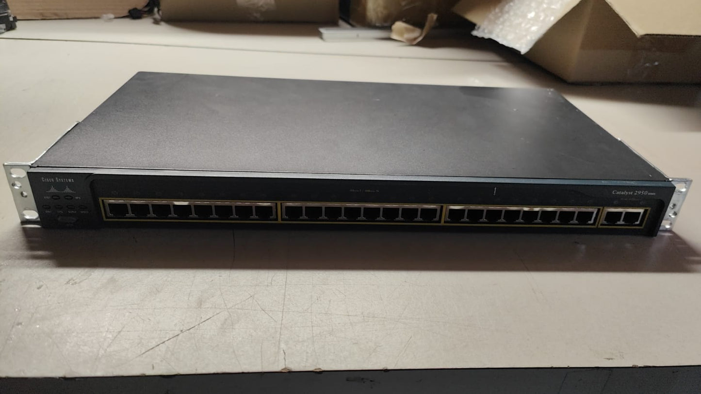 Cisco Catalyst 2950 Switch PN:WS-C2950T-24 2nd :WS-C2950T-24: Alt () Other //