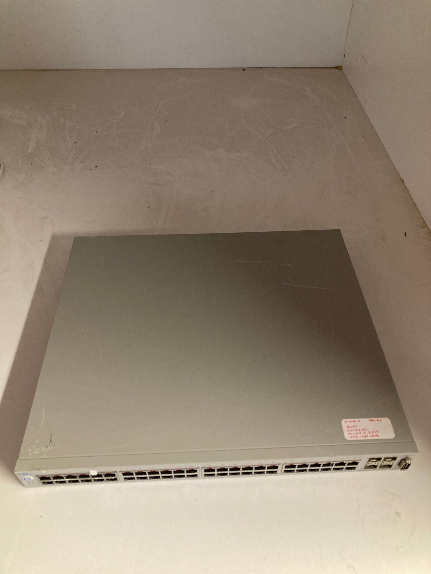 Nortel BayStack 520-48T0-PWR Rackmountable Switch POE 48 Port