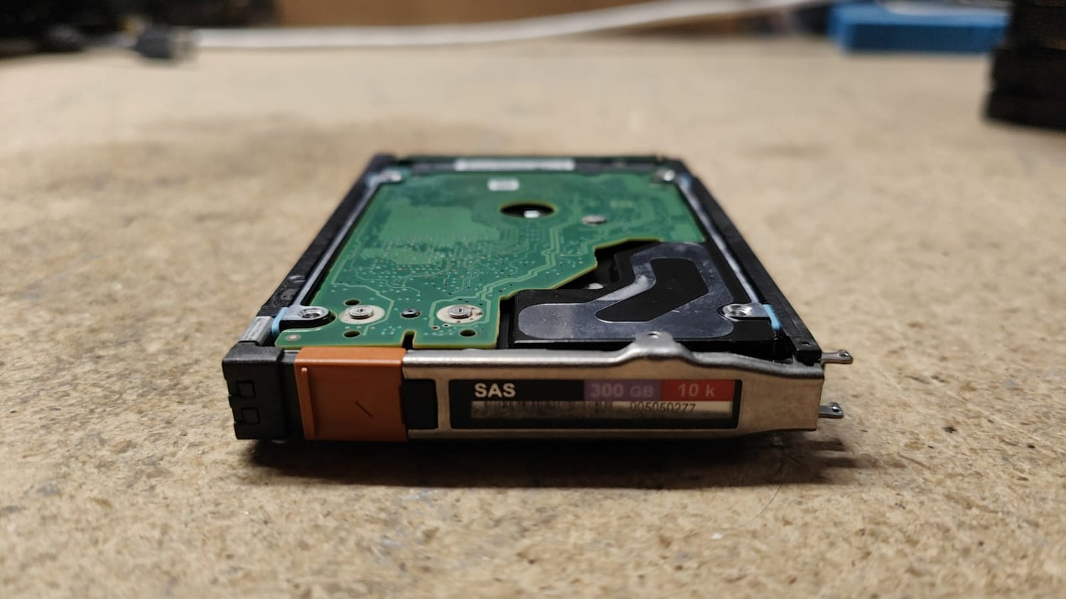 005050277 EMC 300GB 10K 2.5in 6Gb SAS HDD  (Hard Disk Drive) 2nd :: Alt () Other //