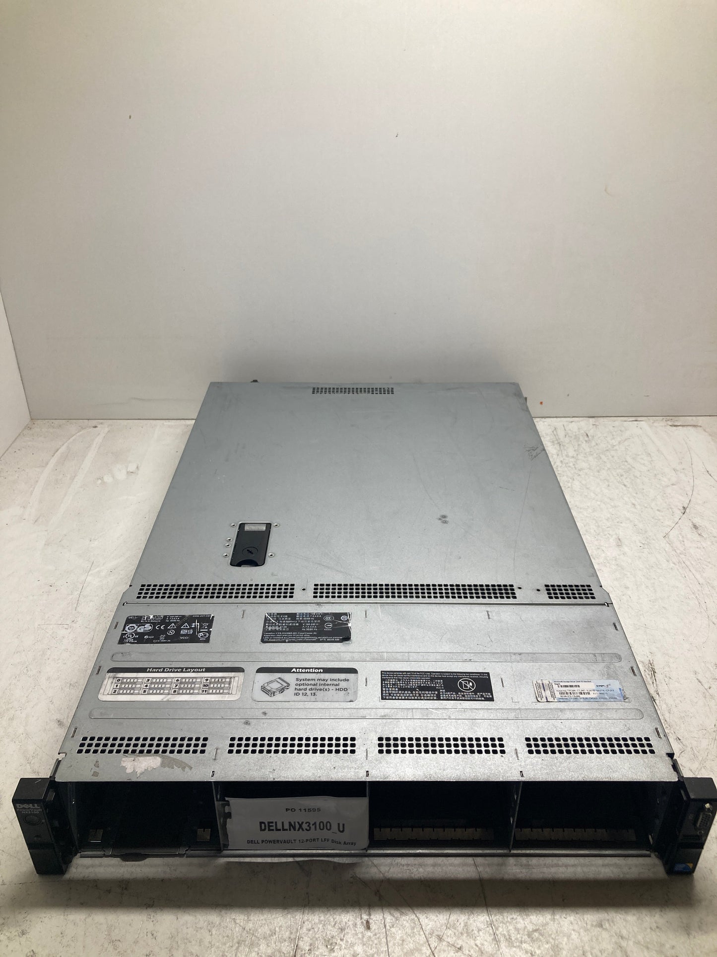 DELLNX3100 DELL POWERVAULT 12-PORT LFF Disk Array