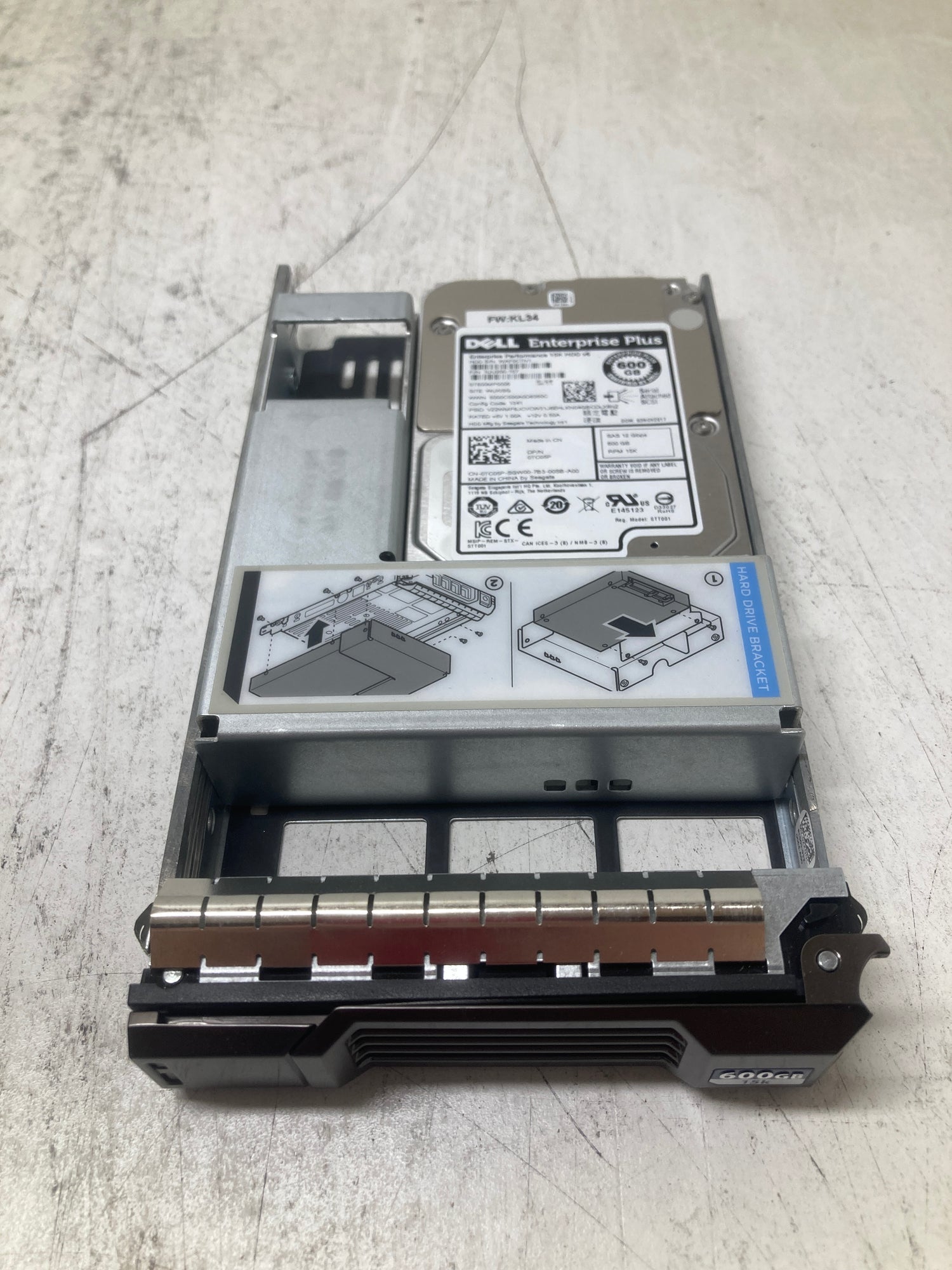 TC05P_SC200 Dell Compellent 600GB SAS 15K RPM 12GB/s 2.5" HDD w/ Tray 2nd :1UU200-157 1MJ200-157 ST600MP0006: Alt () Other .//