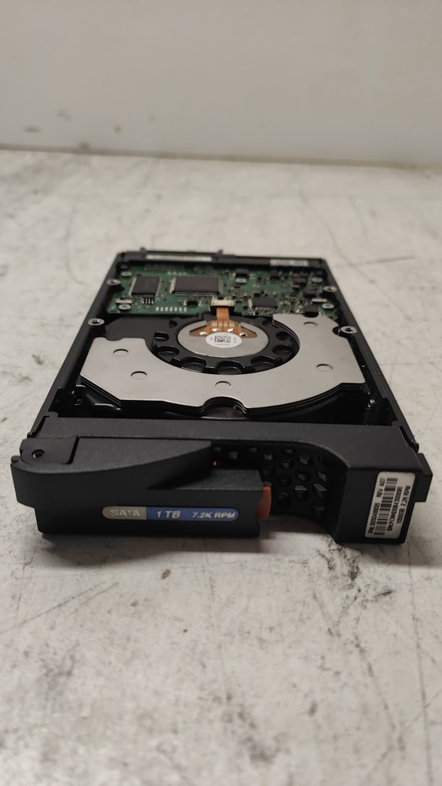 EMC 1TB 7.2K AX4 SATA Dell 2K3PT Hard Disk AX-SS07-010 PN:005048805 2nd :005048805: Alt () Other //