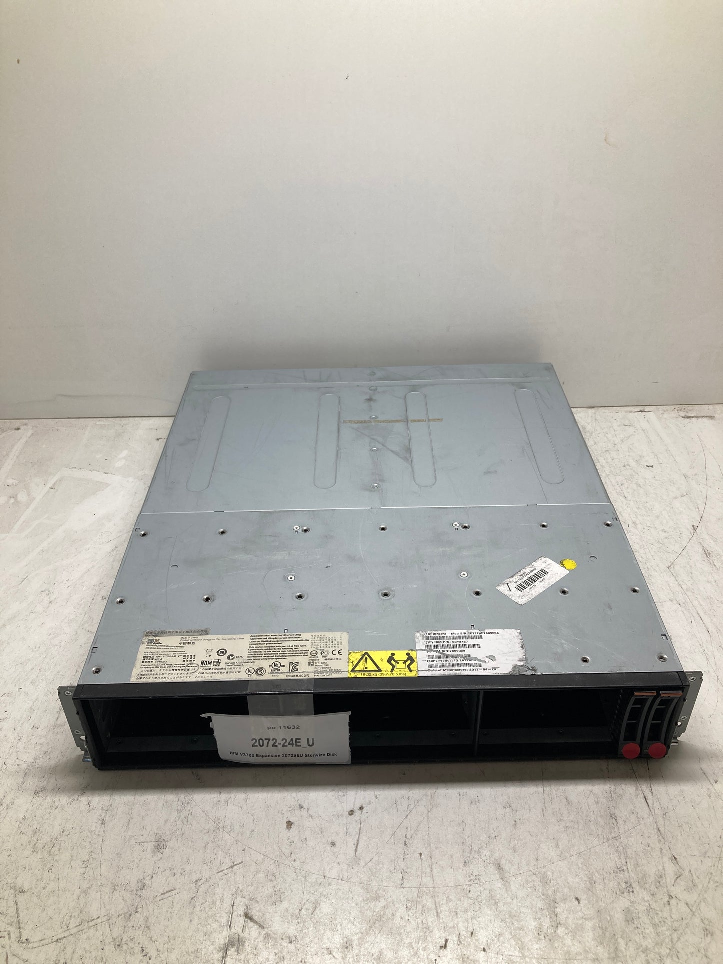 2072-24E IBM V3700 Expansion   2072SEU  Storwize Disk 2.5inch Expansion Enclosure 2nd :2072-24E: Alt () Other //