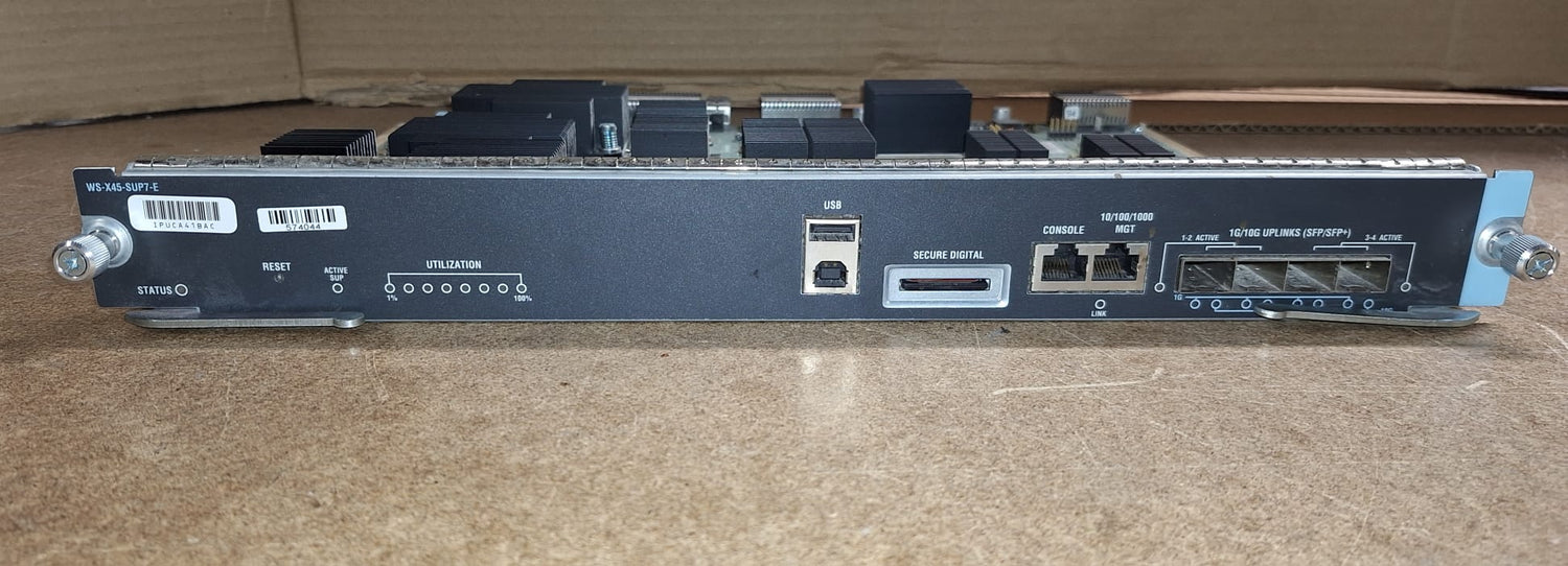 Cisco WS-X45-SUP7-E 4500-E Series Supervisor 2nd :: Alt () Other //