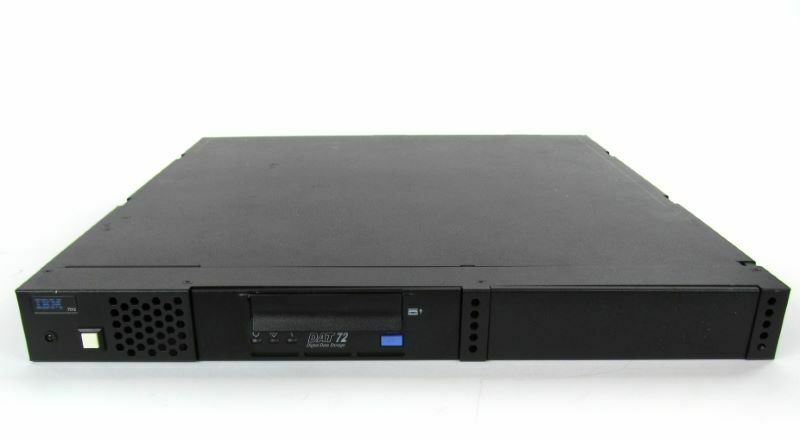 IBM DVD Storage Device Enclosure rackmontable model 7212 bo2 SAN