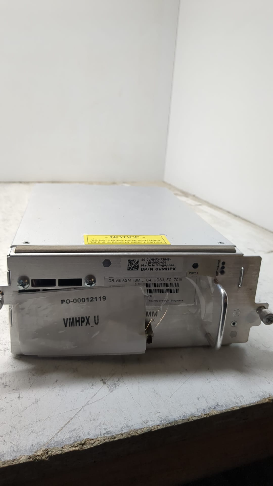 Dell VMPHX Fiber Tape Drive LTO-3 Single FC Alt Other //