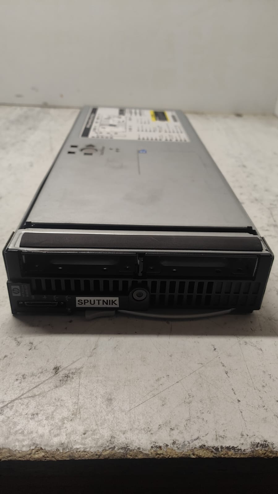 HP BL460c G7 E5620 1P 6GB-R P410i Blade Server PN:603588-B21 2nd :603588-B21: Alt () Other //