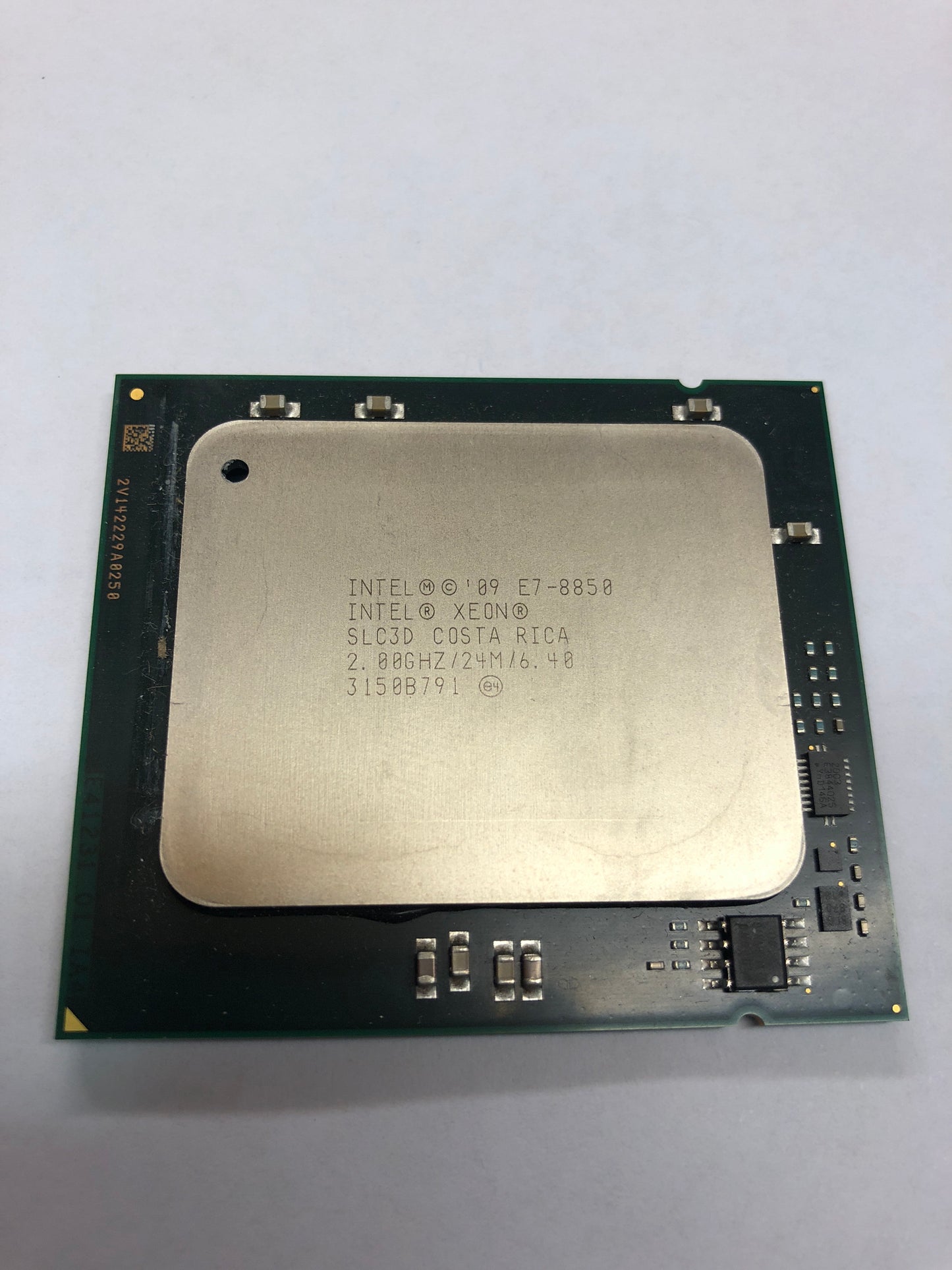 88Y5402 IBM Intel E7-8850 2.0GHz 10-Core Processor 2nd :E7-8850: Alt (SLC3D) Other / /