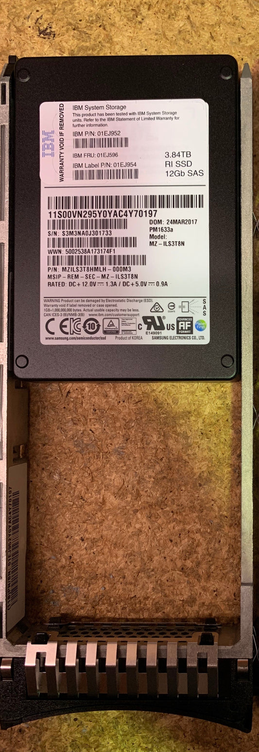 01EJ596 IBM 3.84TB 12GBPS 2.5'' RI SSD SOLID STATE DRIVE AHHB