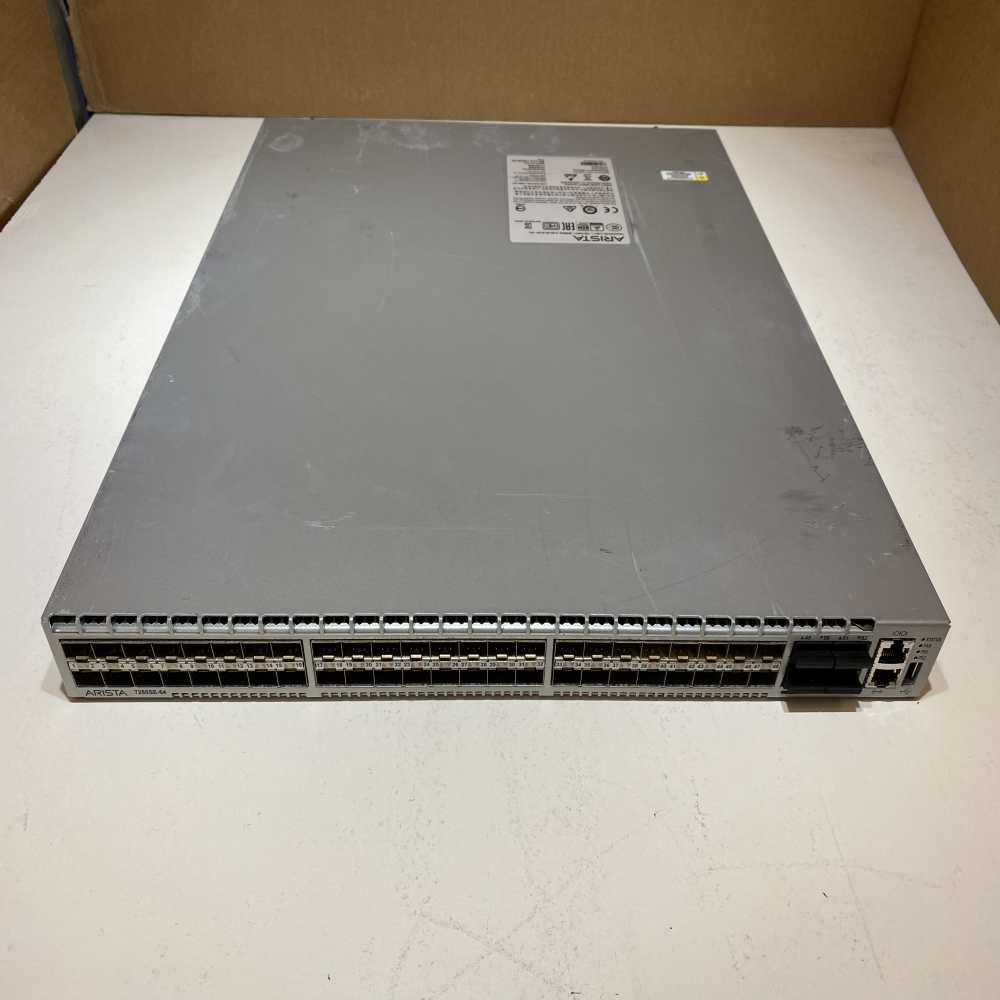 Arista DCS-7280SE-64-R 7280E 48x SFP+ & 4x 40GbE QSFP+ Switch w/ Dual AC Power 2nd :: Alt () Other //