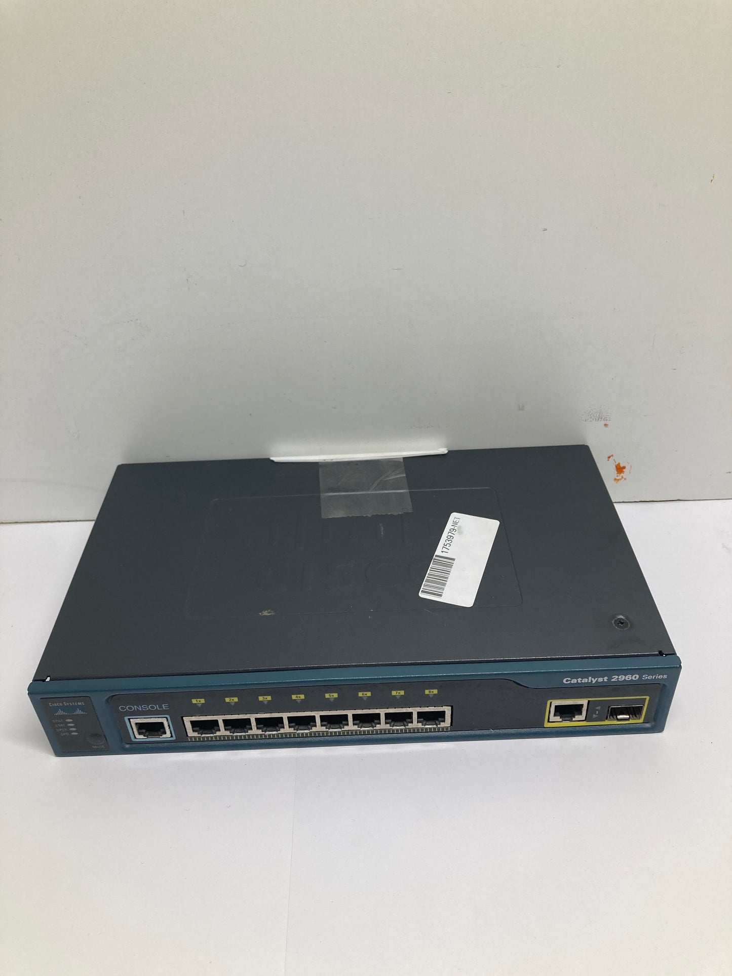 Cisco Catalyst 2960 Series 8 x Network Ports