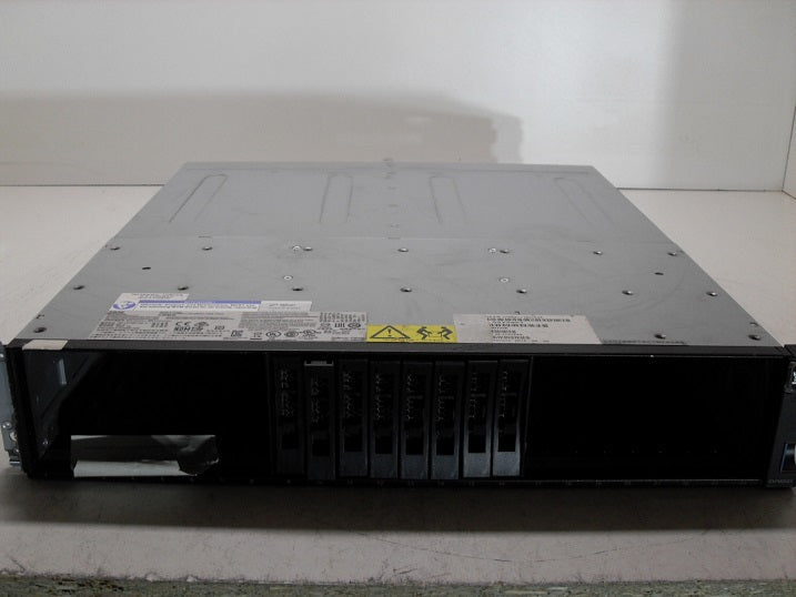 6100-HC2 IBM EXP2524 Storage Enclosure