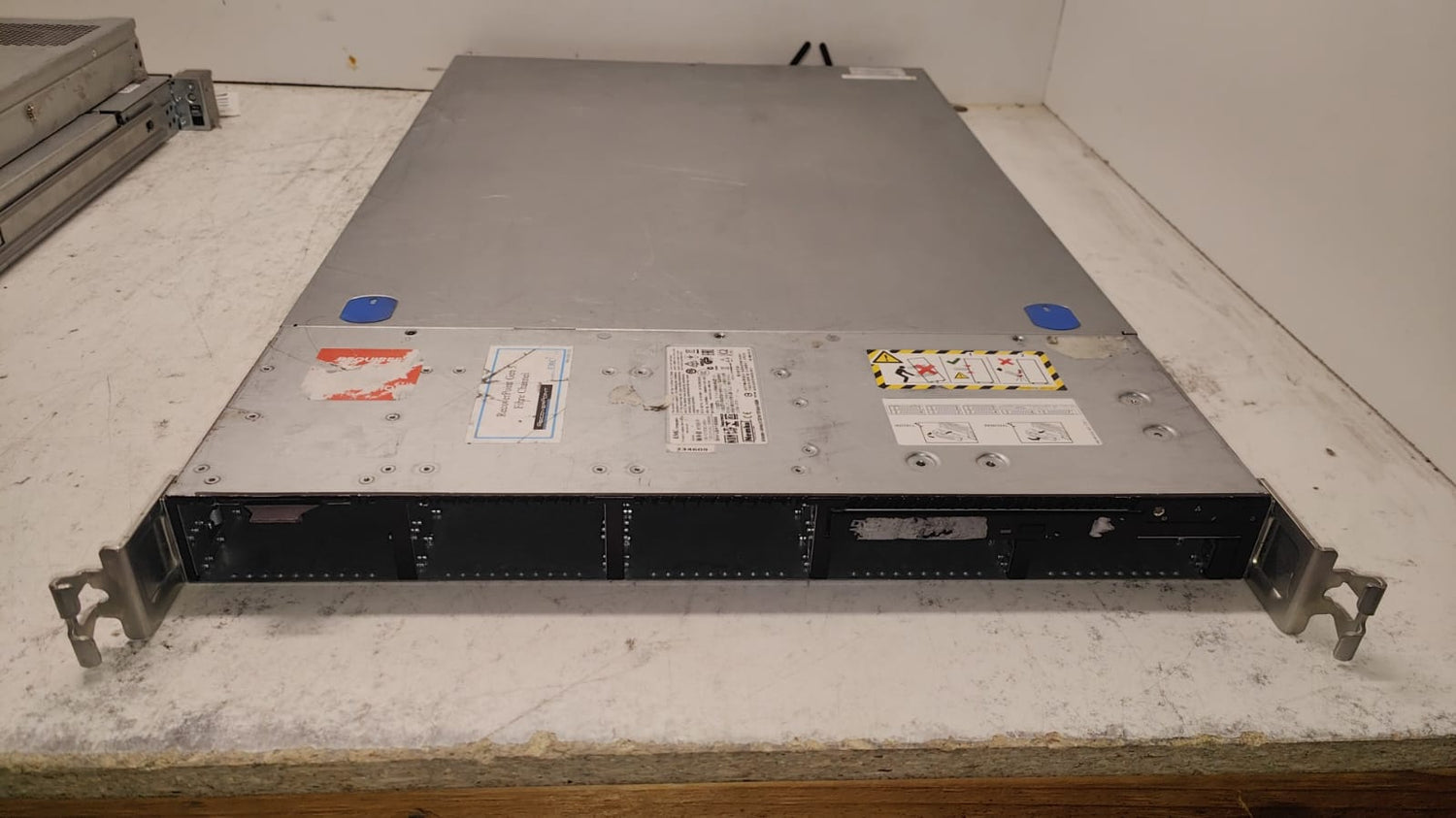 Netbackup5230 Symantec Veritas Netbackup Controller NBU 5230 8-Bay SFF SAN Storage System 2nd :: Alt (SYM5000) Other //