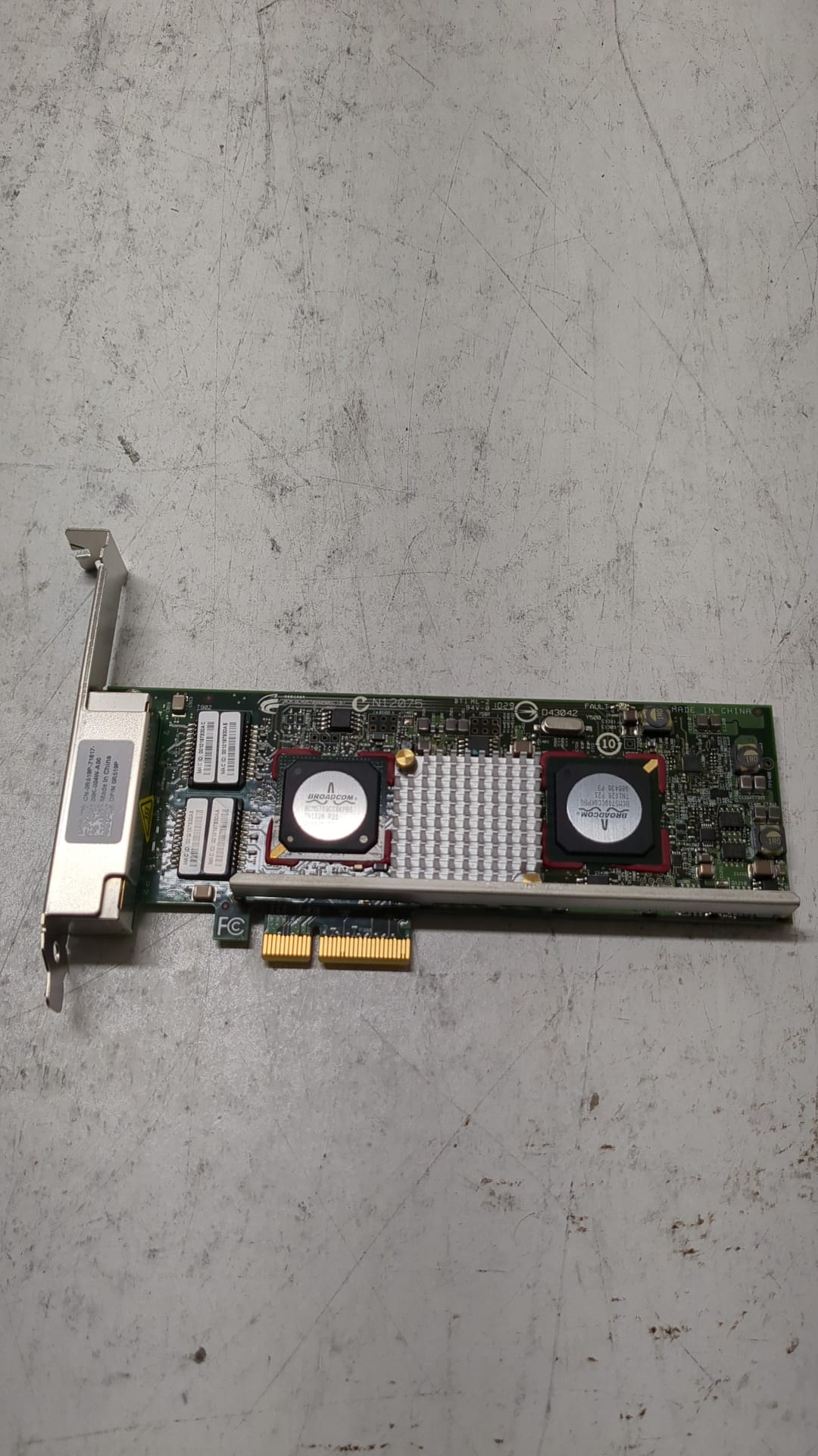 Dell R519P Broadcom Quad 4 Port PCI-E x4 Gigabit Full Height Card 5709 PN:R519P 2nd :R519P: Alt () Other //