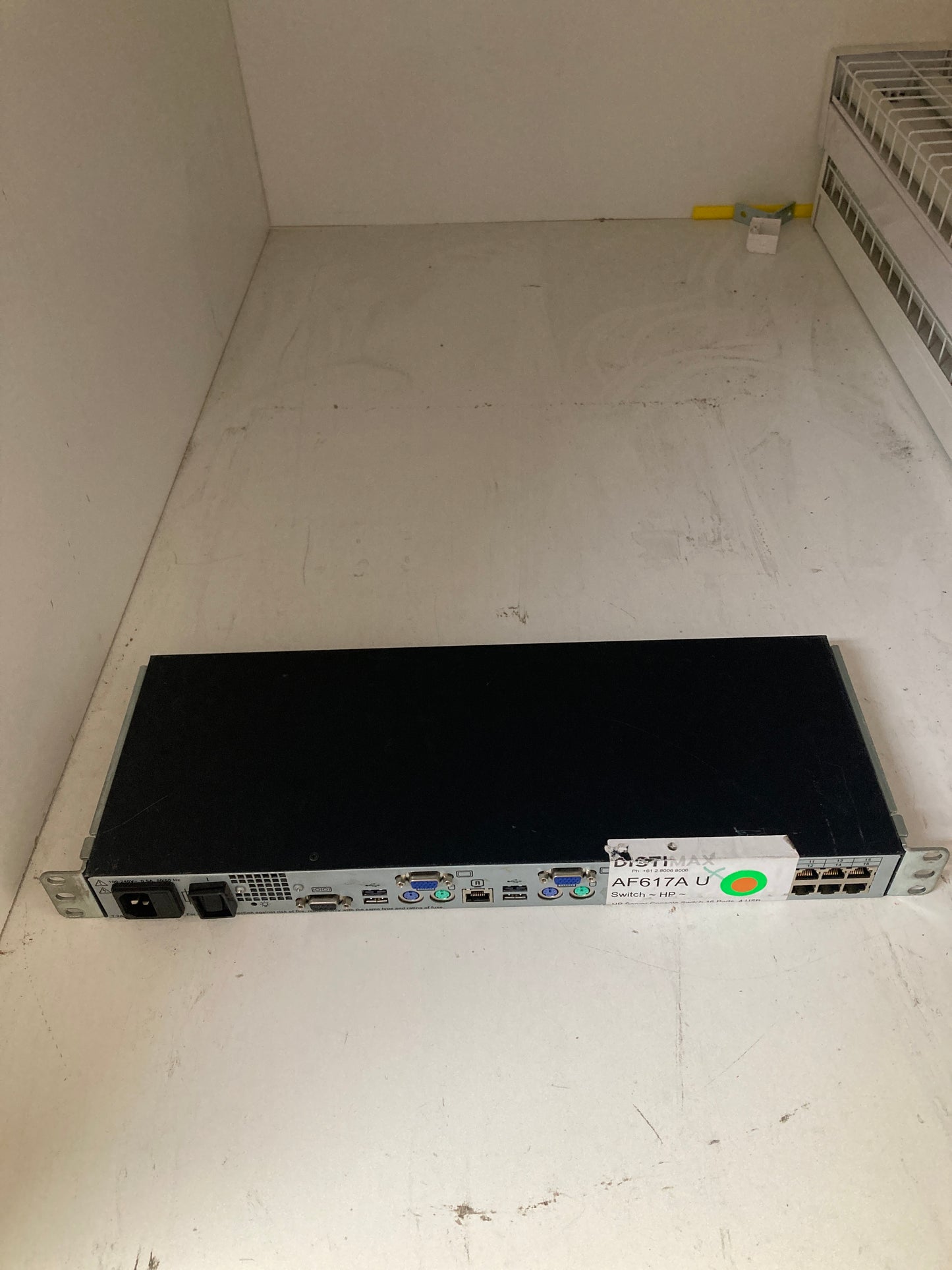 HP Server Console Switch 16 Ports 4 USB AF617A 2nd :AF617A: Alt () Other //