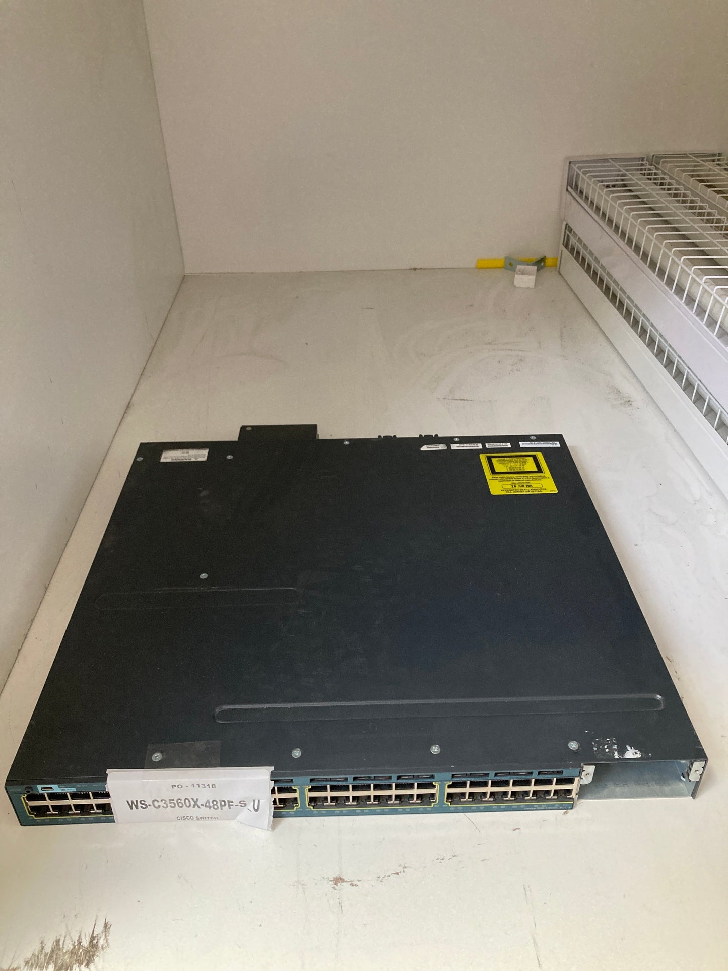 CISCO Series 48 Port Full PoE IP Base WS-C3560X-48PF-S