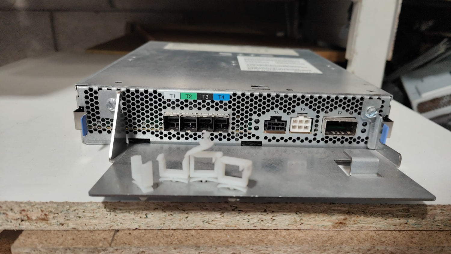 IBM 01LT124 DS8880 Microbay 2nd :: Alt () Other //