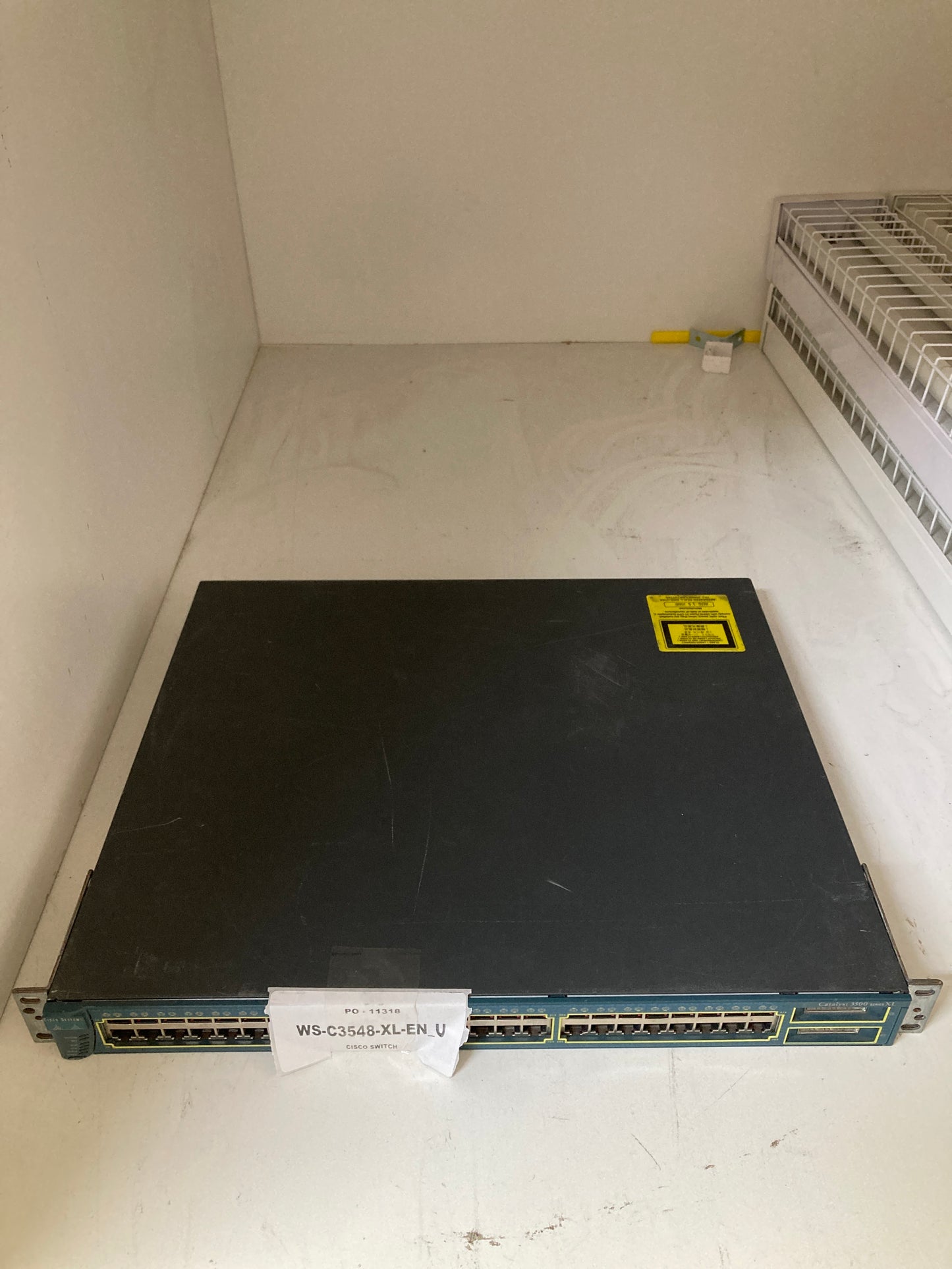 Cisco Catalyst 3500 Series XL 48 Port Switch PN:WS-C3548-XL-EN 2nd :WS-C3548-XL-EN: Alt () Other //