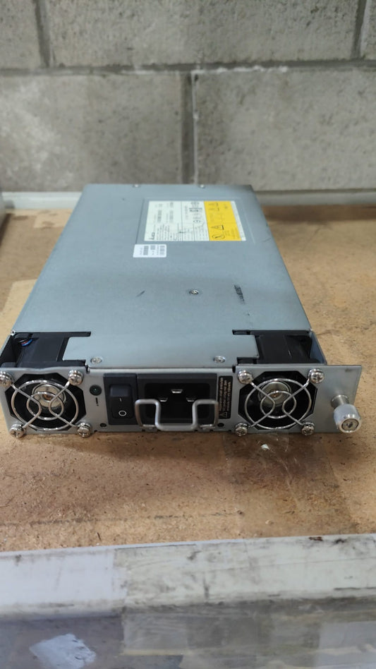 EMC Brocade DCX PSU2000W redundant Power Supply ECD17020002/05 DELTA ELECTRONICS 23-0000067-01 PN 105-000-140