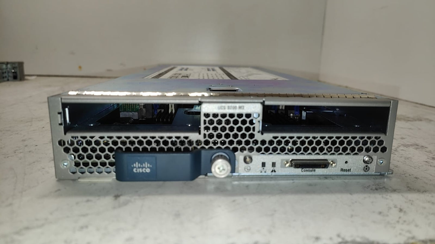 Cisco UCS 5108 AC2 Blade Server Chassis UCSB-5108-AC2 2nd :UCSB-5108-AC2: Alt () Other //