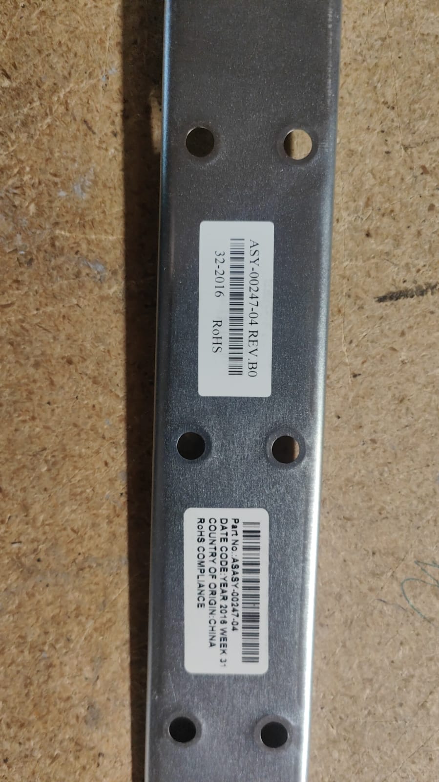 Arista 7124SK 7050 7048-A Switch Rack Rails Rack Blades 2nd :: Alt () Other //