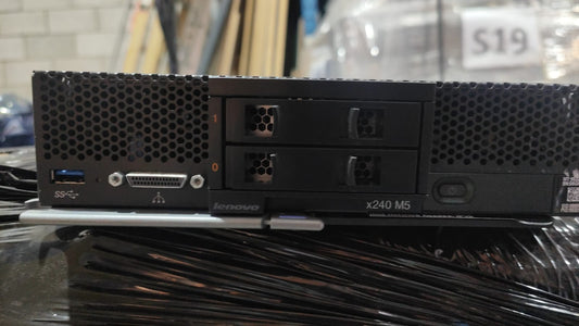 IBM Flex x240 M5 CTO Blade Server