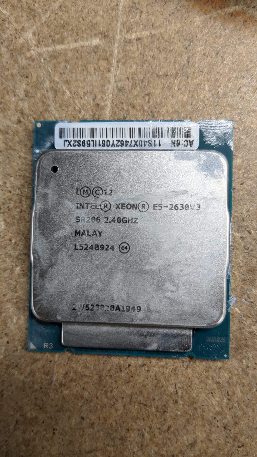 SR206 Intel 8-Core 2.4GHz E5-2630V3 Processor 2nd :SR206: Alt () Other /00AE689/