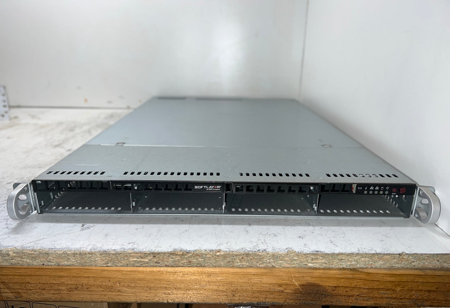 SuperMicro  1U CTO E5-V2 Processor support M/brd X9DRi-LN4F+ 4x 3.5 disk bays 1U Rackmount Server SMCH04-1U-4x3.5-E5-V2 2nd :: Alt () Other /CSE-815TQ/