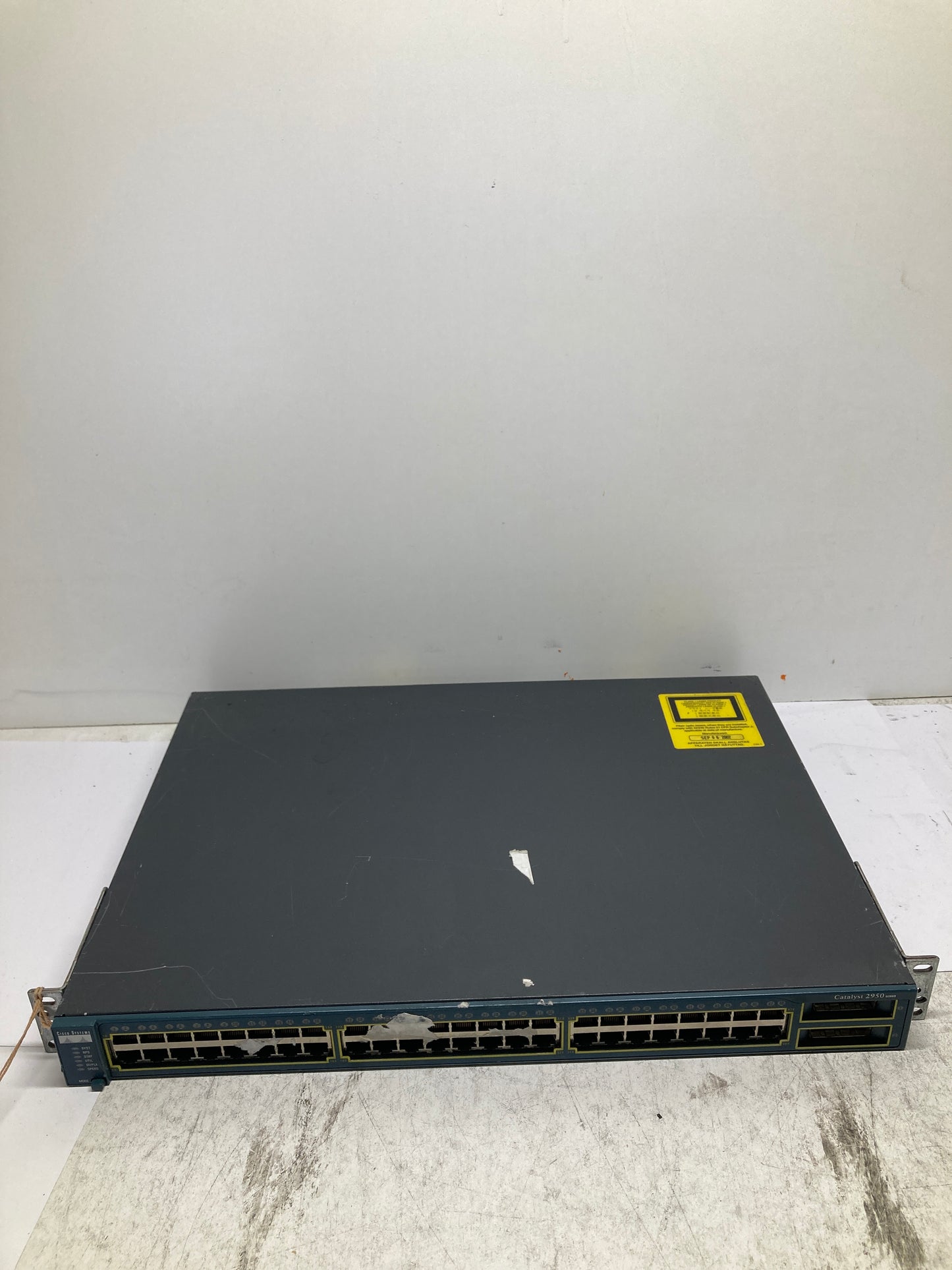 Cisco Catalyst 2950 WS-C2950G-48-EI Catalyst Switch PN:WS-C2950G-48-EI 2nd :WS-C2950G-48-EI: Alt () Other //